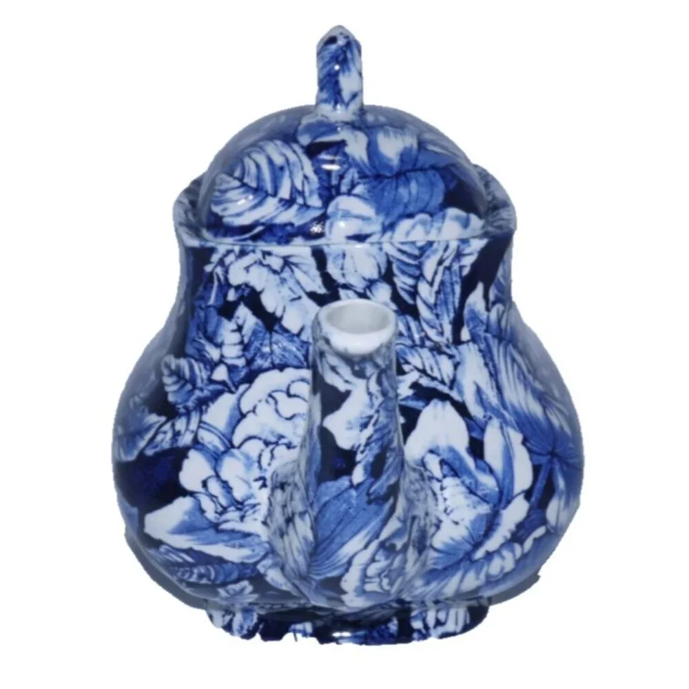 CHURCHILL Staffordshire England cobalt blue & white tea pot 7.5